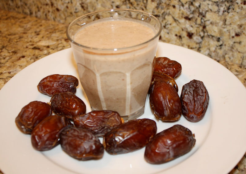 The Magical Fusion: Hot Milk Meets Dates in a 5-Minute Wonder Recipe!