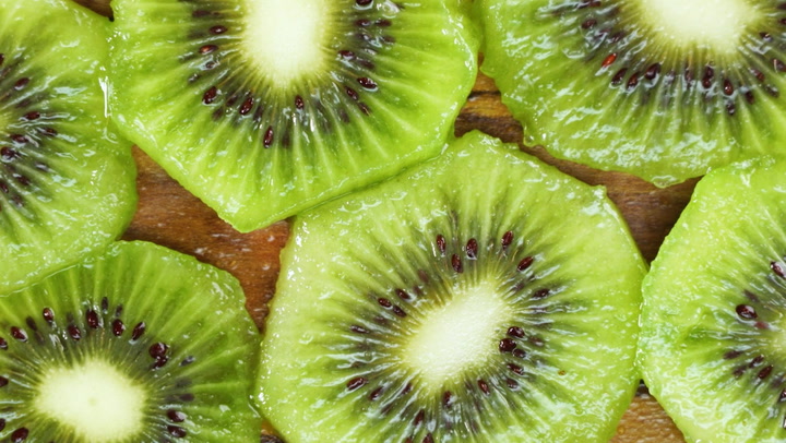 Discover the Sweet and Tangy World of Kiwi: 10 Health Benefits