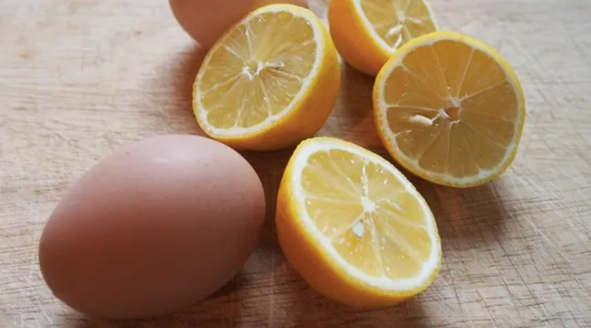 The Golden Delight: Lemon and Egg Recipe Reimagined Without Sugar