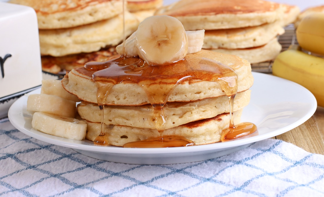 Transform a Single Banana into Delicious Gluten-Free Pancakes in Just 5 Minutes!