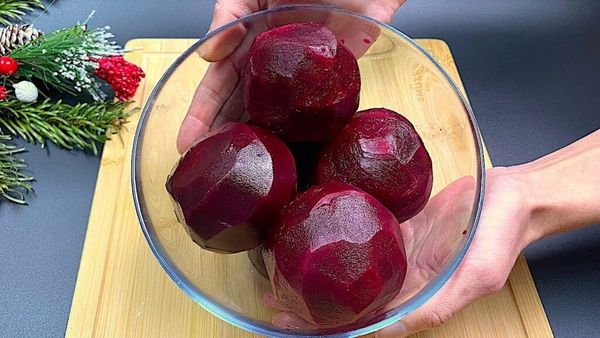 The Power of Beetroot for Youthful Skin