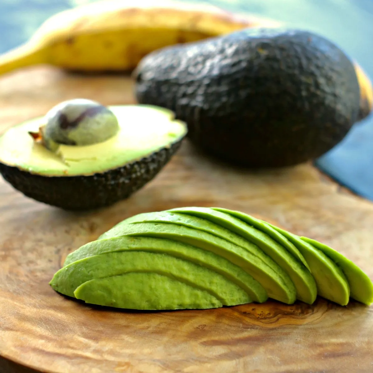 Morning Miracles: The Banana and Avocado Boost