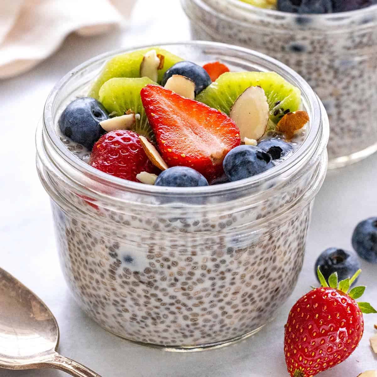 The Simplest Chia Pudding: A 3-Ingredient Delight